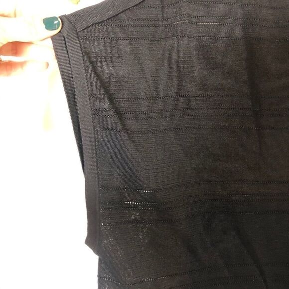 NWT! Hatley Michaelle Black Short Sleeve Knit Top - Picture 3 of 10